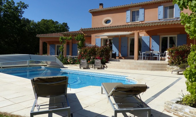 Uchaux Villa | Muy bonita villa con piscina y apartamento contiguo de un dormitorio en las montañas Uchaux