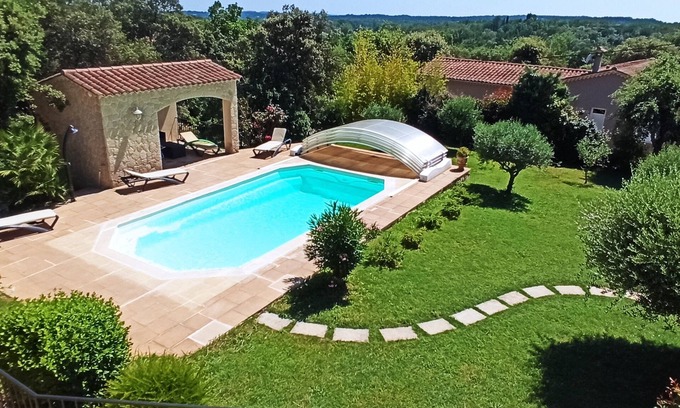 Mejannes-les-Ales Villa | Muy bonita villa confortable en medio de los robles