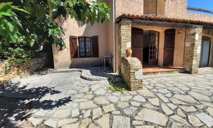 Six-Fours-les-Plages Villa | Very nice ground floor of villa 60 m2