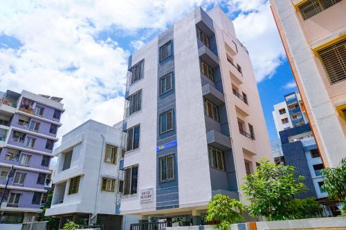 Baner Hotel | Via Skyline I - Nr Baner Hill