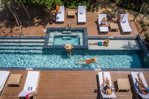 West Bay Hotel | VIDA Cayman Luxury Boutique Eco Hotel