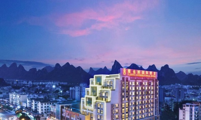 Diecai Hotel | Vienna high-speed railway station shop