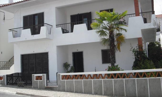 Mertola Villa | Villa r / cy 1º piso con alojamiento para hasta 6 personas.