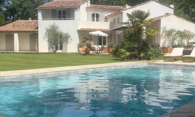 Les Michels Villa | Villa 3 bedrooms 3 bathrooms