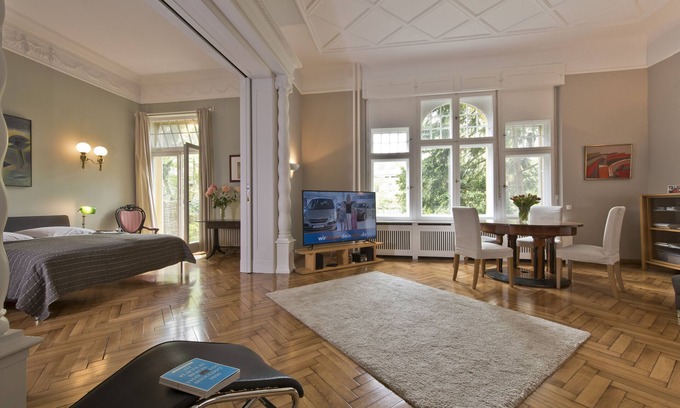 Wannsee Apartamento | APARTAMENTO VILLA con terraza - WANNSEE - TRANQUILO - 2 personas + niño (s)