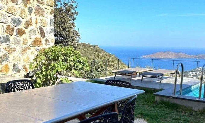 Yalikavak Villa | VILLA ART,3-bedroom fully furnished villa in enchased Yalikavak/ Bodrum/Turkey