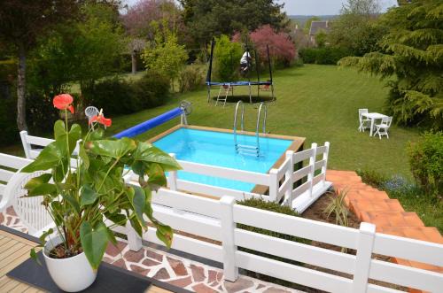Saint-Thibault-des-Vignes Villa | Villa avec piscine proche Disneyland et Paris
