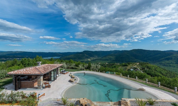 Sveti Bartol Villa | Villa Casa Lirio with Pool