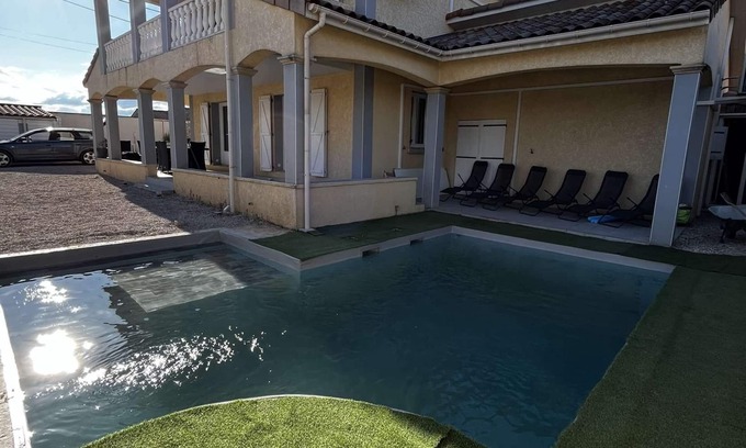 Romans-sur-Isere Villa | Villa Contemporaine Avec Piscine