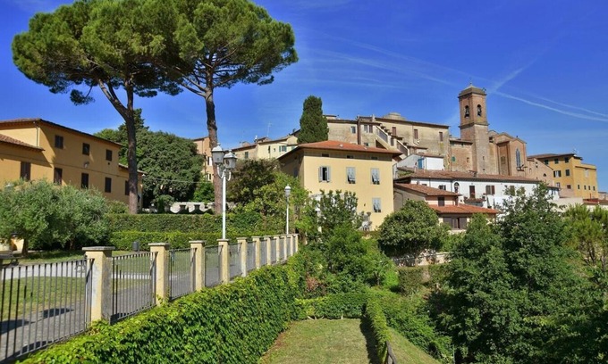 Lari Villa | Villa Corda - Tuscan Countryside villa with private pool
