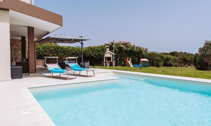 Quartu Sant'Elena Villa | Villa delle Viole