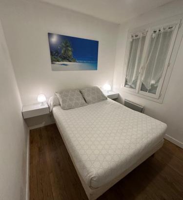 Villeneuve-sur-Lot Casa | Villa des Palmiers, Chambre 3, Lit double