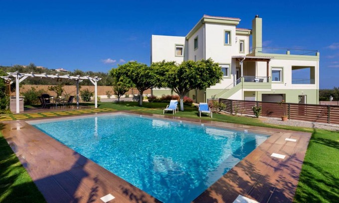 Minothiana Villa | Villa Dimokratia