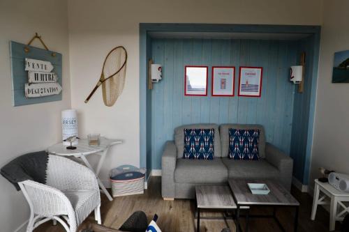 Barneville-Carteret Casa | Villa facing sea and beach 7 pers 1 baby