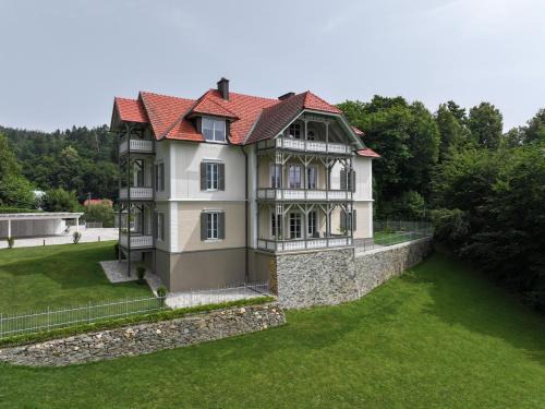 Poertschach am Woerthersee Apartamento | Villa Gloriette - BoutiqueAppartements am Wörthersee