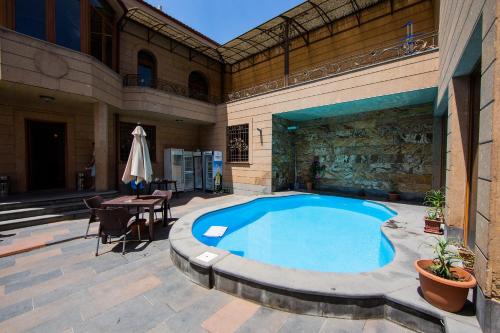 Kentron Hotel | Villa Hotel