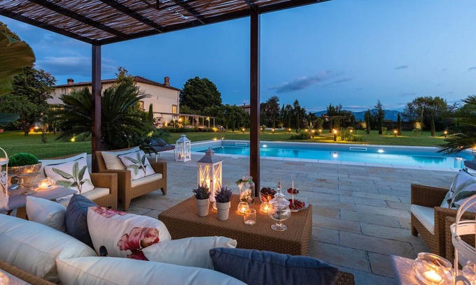Lucca Villa | VILLA HUGO, Understated Luxury 5 Bedrooms Villa with Pool and a Welcoming Ambience