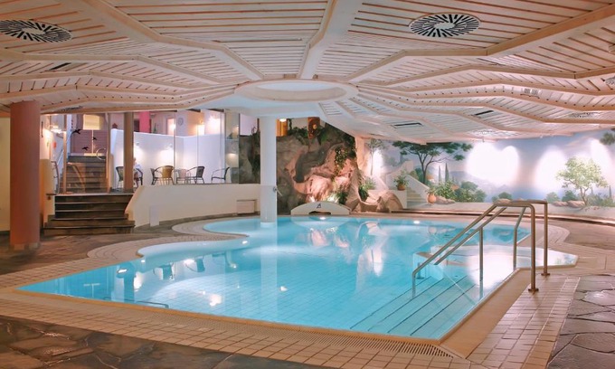 Hoexter Hotel | Villa Huxori