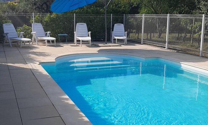 Buis-les-Baronnies Casa | Amplia villa provenzal, con piscina