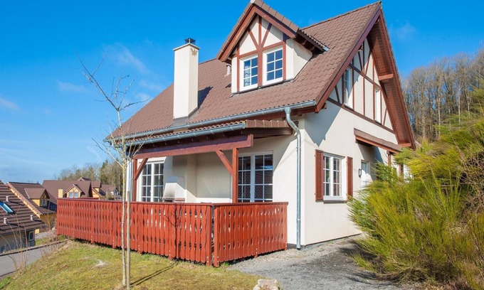 Kronenburg Villa | Villa en Alemania con Sauna y Vistas