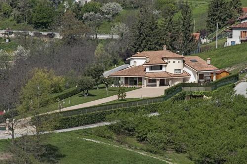 Belvedere Langhe Villa | Villa in Langa