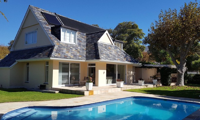 Lakeside Villa | Villa Karibu en Tokai