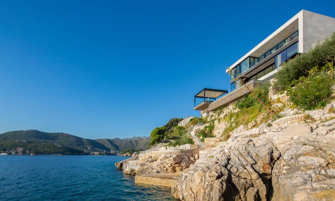 Stikovica Villa | Villa Kovica Waterfront - Villa de 7 dormitorios con anexo - Impresionantes vistas al mar - Sauna