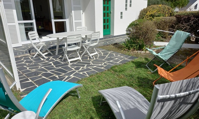 Manche Villa | Villa la Marinière in a quiet location 200m from the sea and close to shops