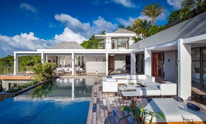 Lurin Villa | Villa Legends B