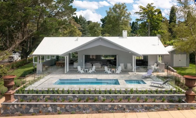 Burradoo Casa | Villa Luita – luxurious country retreat with an incredible pool house