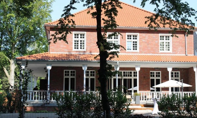 Mauritz-Ost Hotel | Villa Medici