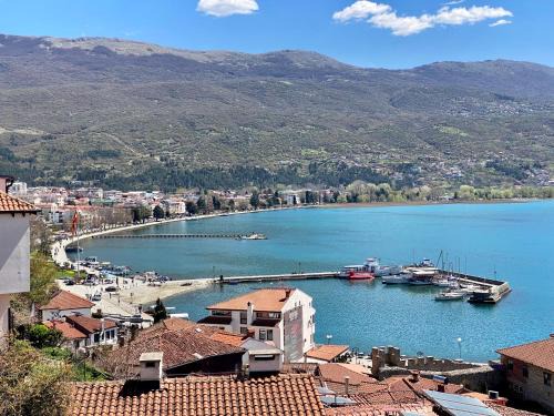 Varosh Villa | Villa Norvegia