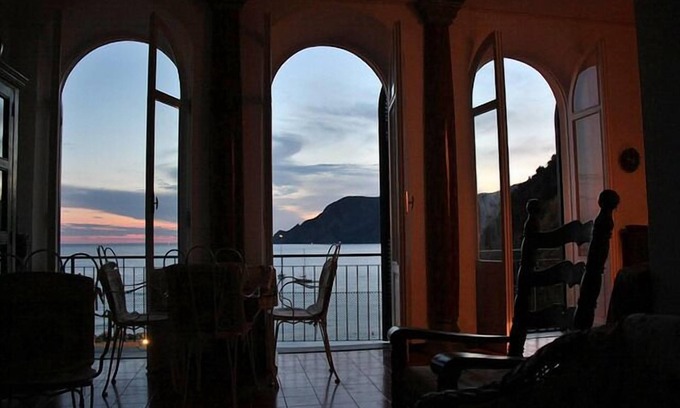 Vernazza Villa | Villa de 2 plantas con vistas al puerto de Vernazza. Wi-Fi y AC