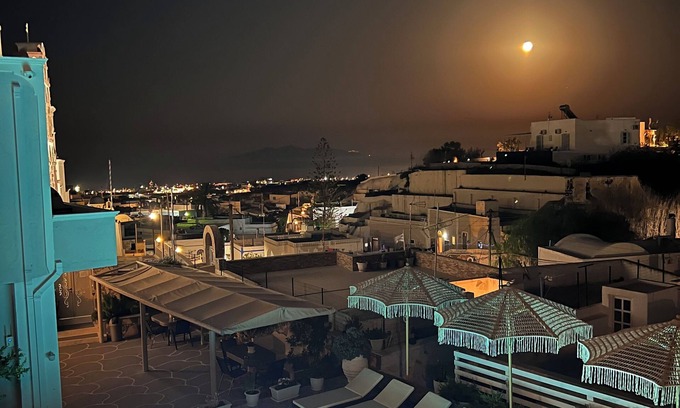 Karterados Hotel | Villa Pavlina