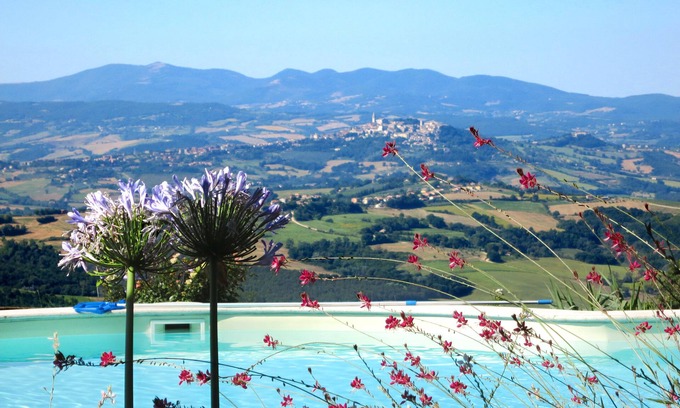 Grutti Otro | Villa Profidia