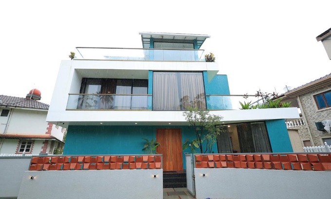 Betalbatim Villa | Villa Reverie - Ultra Modern Villa 200 metres to Prestine Beach