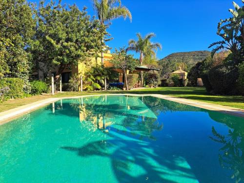 Ojen Chalet De Esquí | Villa Rural en Ojén