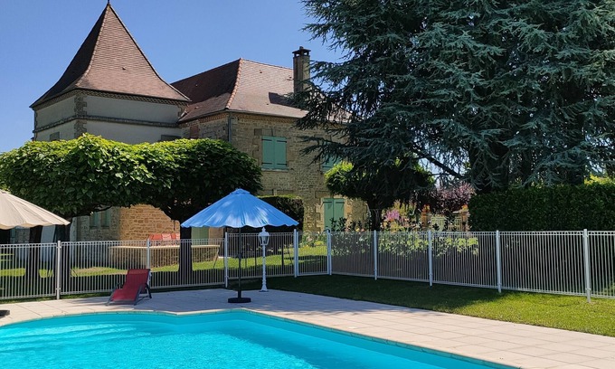 Sarlat-la-Caneda Villa | Villa Sarladaise la Salamandre with private pool