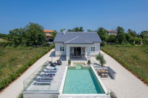 Zminj Villa | Villa Sienna