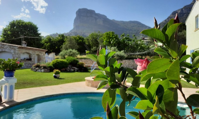 Saint-Jeannet Villa | Villa - Refugio de paz - Piscina privada - Casa de la piscina