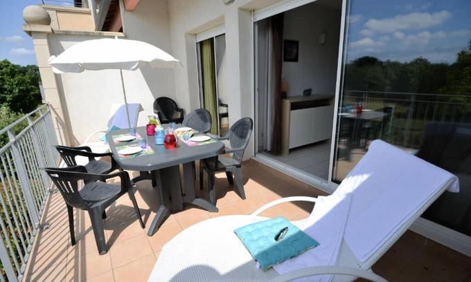 Azille Hotel | Villa-style Getaway: Apartments w/ Terrace/Balcony, Kitchen, Seasonal Pool & BBQ