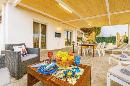 Santa Maria del Focallo Casa | Villa Sud Sicily