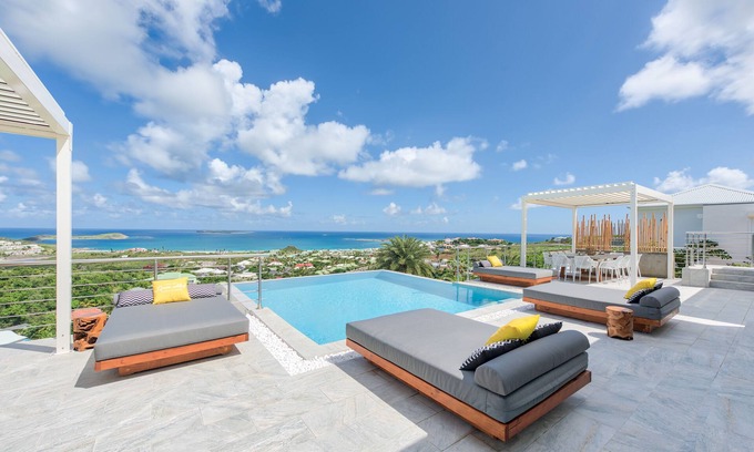 Orient Bay Villa | Villa Turquoze, una vista excepcional en Orient Bay