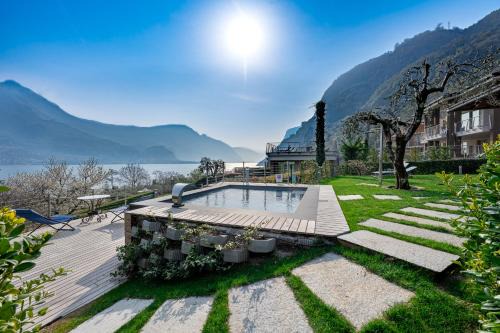 Oliveto Lario Villa | Villa Vittoria with private heated pool & shared sauna - Bellagio Village Residence
