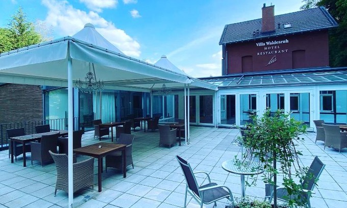 Siegburg Hotel | Villa Waldesruh