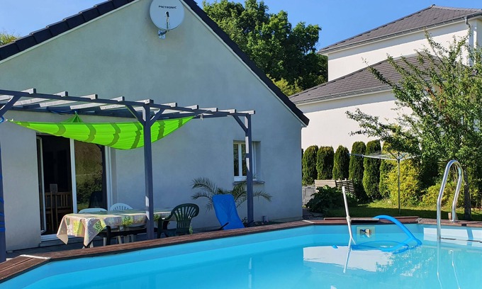 Montfaucon Casa | Casa con piscina 10 personas Montfaucon