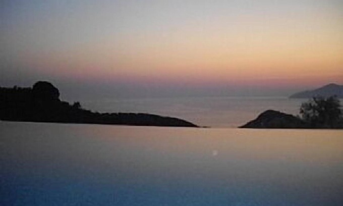 Skiathos Villa | Villa con piscina privada y vistas al mar Egeo