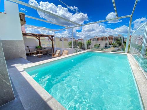 Nervion Villa | Villa with private swimming pool in Sevilla