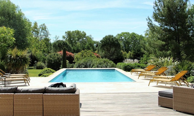 Eyragues Villa | Villa with swimming pool (12x5m) and garden 7000m2 near St REMY de Provence