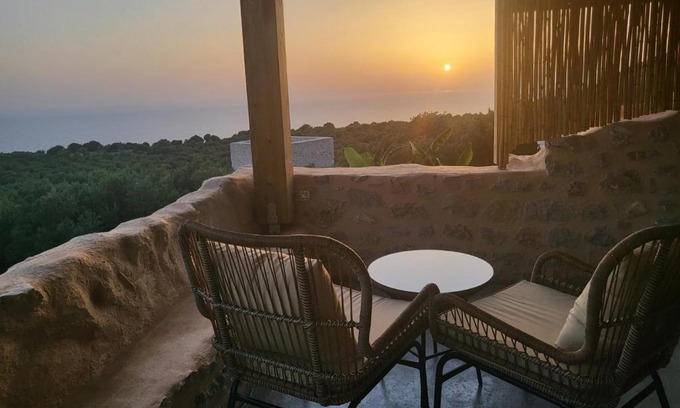 Omales Villa | VillaAurora-mani